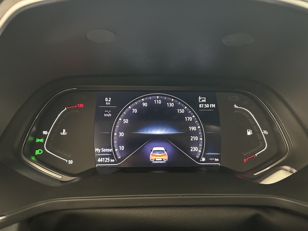 RENAULT Captur Intens TCe 90 21 - ref: 6-2971x245037 - Photo 17