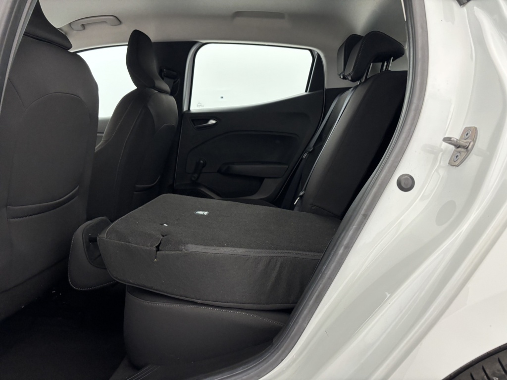 RENAULT Clio Equilibre TCe 90 - ref: 6-2971x245162 - Photo 11