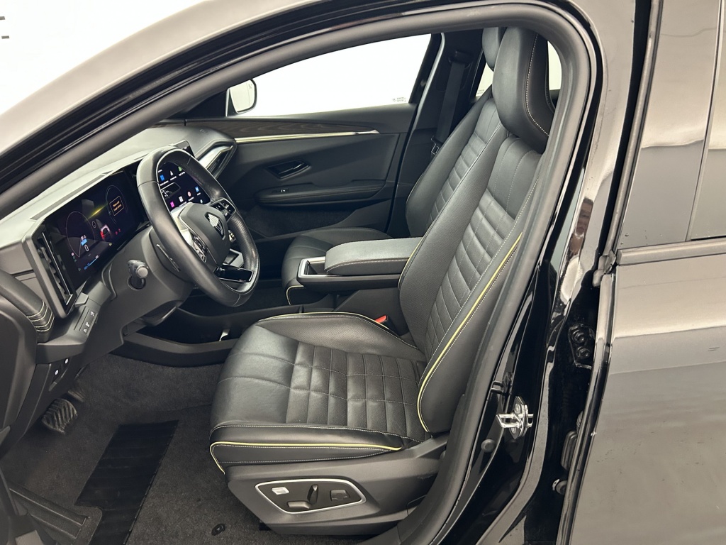 RENAULT Megane Iconic EV60 220 ch super charge - ref: 6-2971x245263 - Photo 13