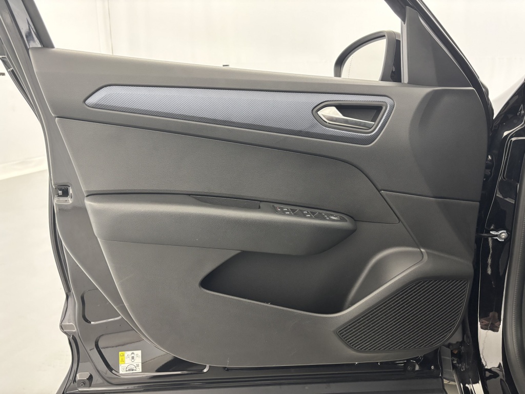 RENAULT Arkana Evolution mild hybrid 140 EDC FAP 22 - ref: 6-2971x245321 - Photo 11