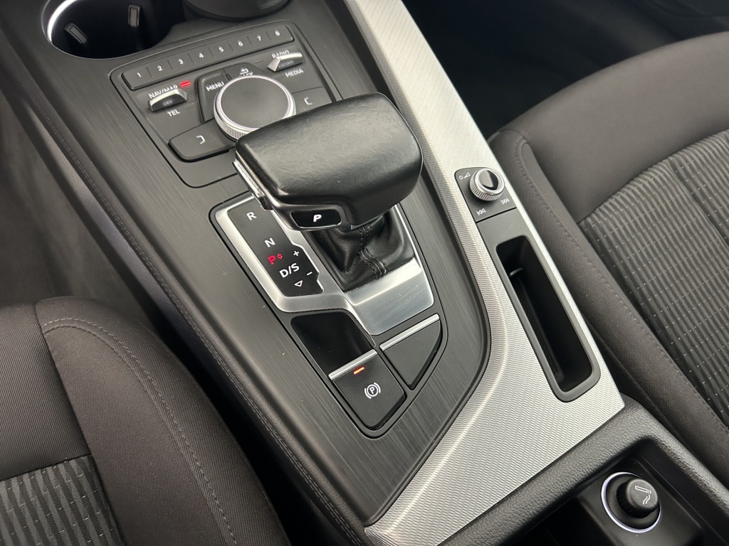 AUDI A5 Design 2.0 TDI 190 S tronic 7 - ref: 6-2971x245400 - Photo 20