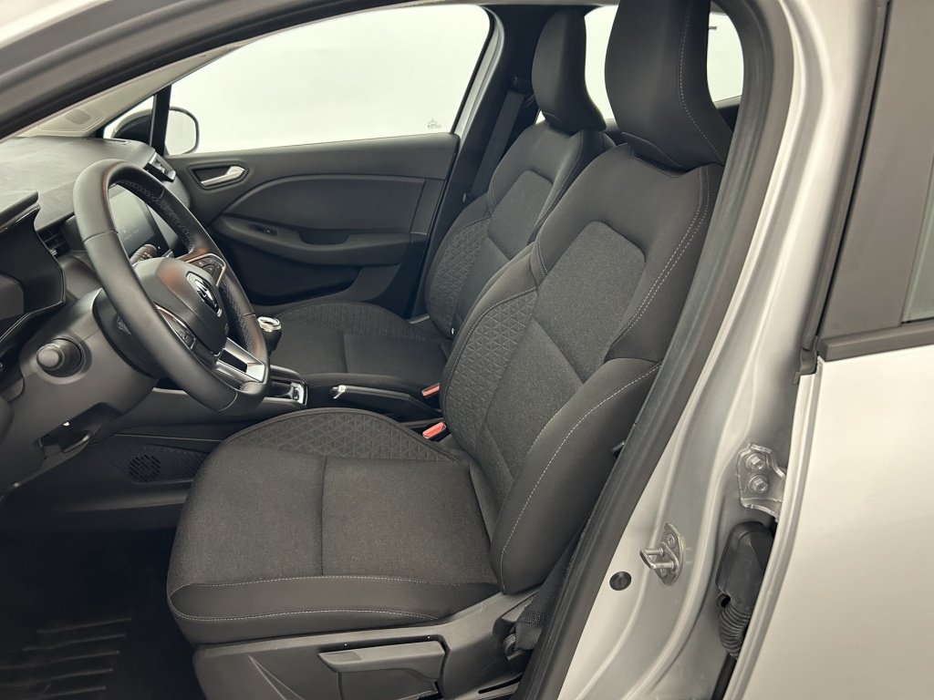 RENAULT Clio Equilibre TCe 90 - ref: 6-2971x245544 - Photo 13