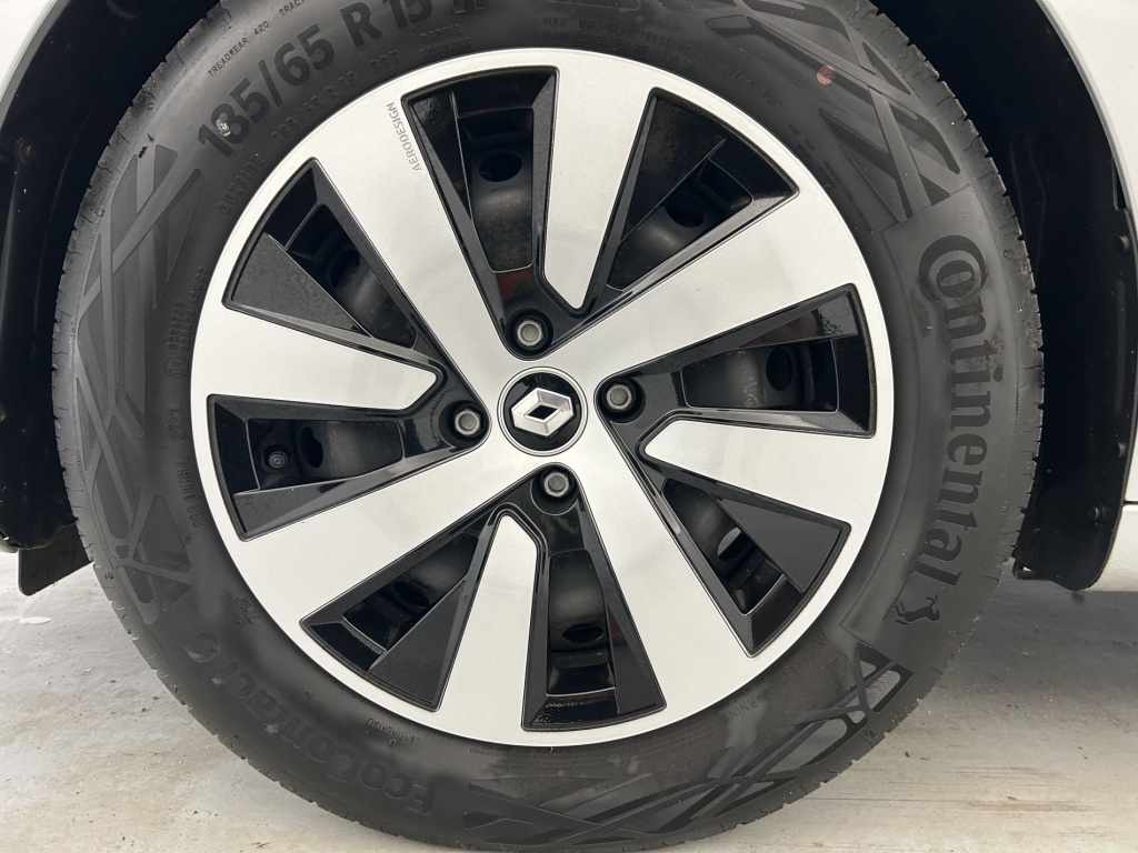 RENAULT Clio Equilibre TCe 90 - ref: 6-2971x245544 - Photo 20