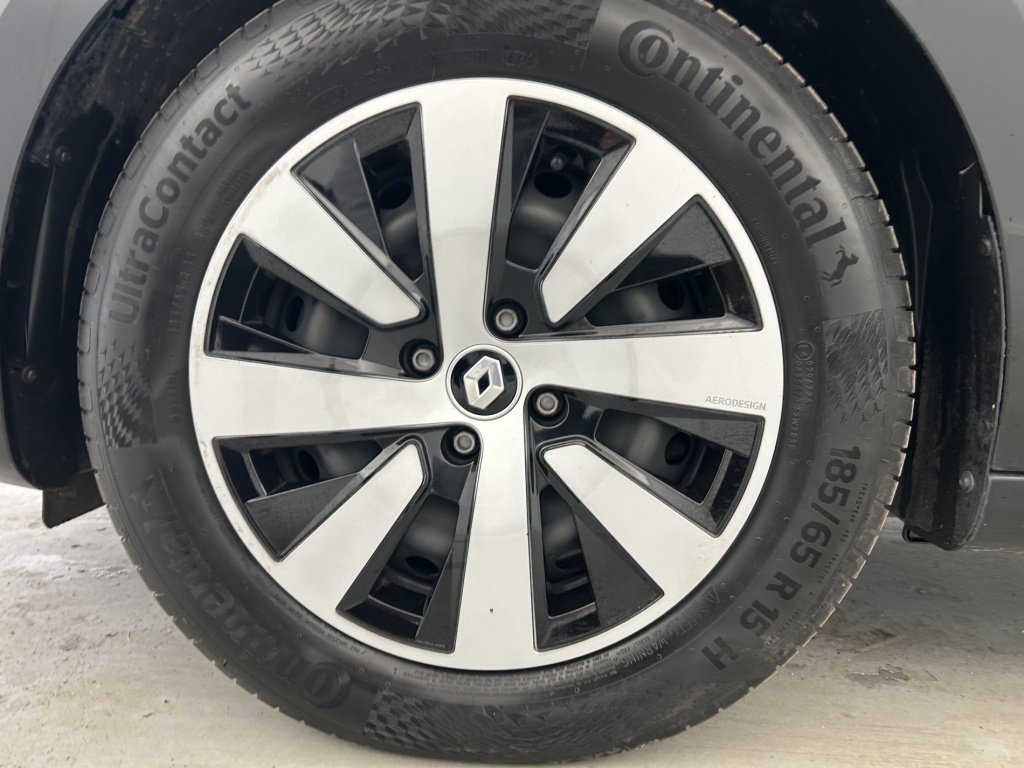 RENAULT Clio Equilibre TCe 90 - ref: 6-2971x245693 - Photo 20