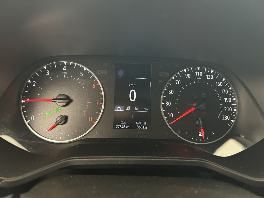 RENAULT Clio Equilibre TCe 90 - ref: 6-2971x245696 - Photo 17