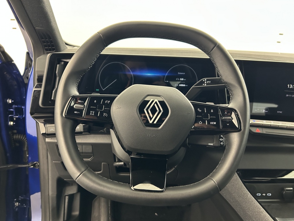 RENAULT Austral Evolution E-Tech hybrid 200 - ref: 6-2971x245706 - Photo 15