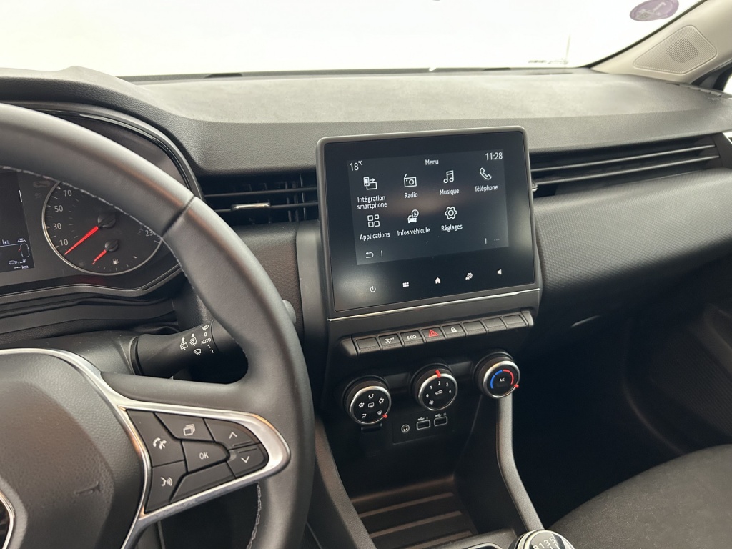 RENAULT Clio Equilibre TCe 90 - ref: 6-2971x245725 - Photo 18