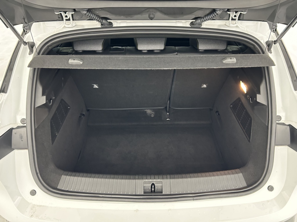 RENAULT Megane Techno EV60 220 ch optimum charge - ref: 6-2971x245875 - Photo 9