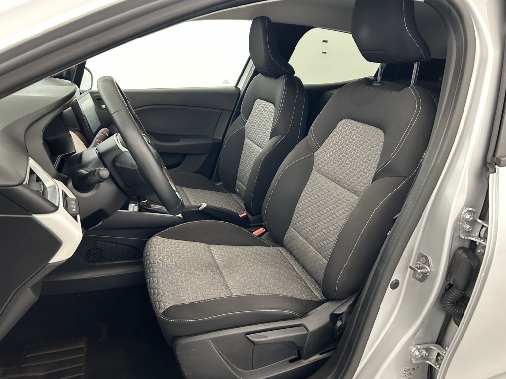 RENAULT Clio Evolution E-Tech full hybrid 145 - ref: 6-2971x246145 - Photo 12