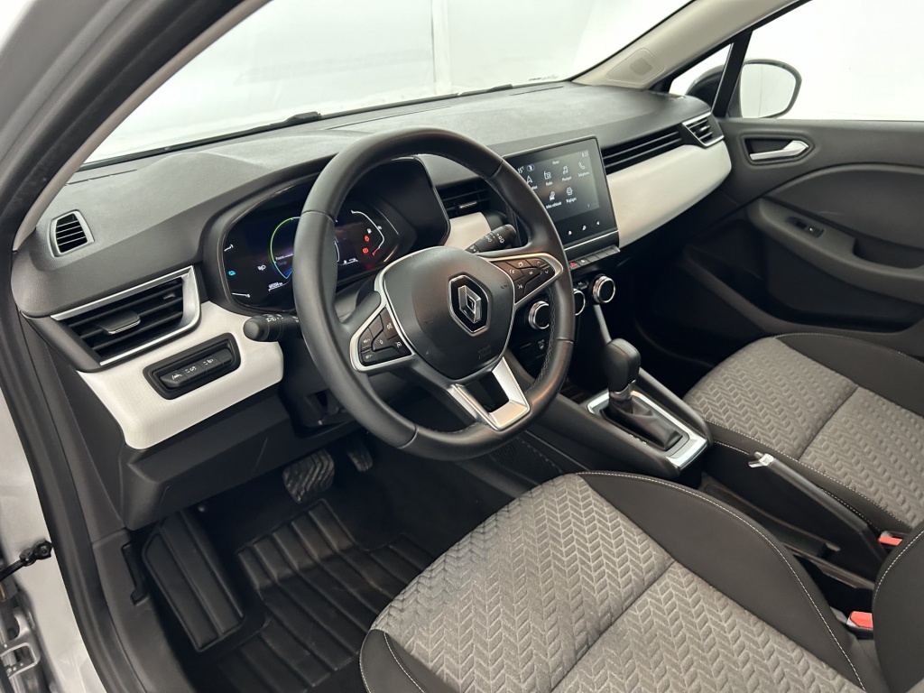 RENAULT Clio Evolution E-Tech full hybrid 145 - ref: 6-2971x246145 - Photo 13