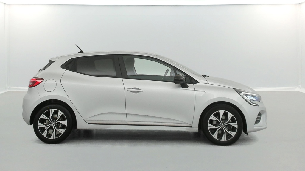 RENAULT Clio Evolution E-Tech full hybrid 145 - ref: 6-2971x246145 - Photo 6
