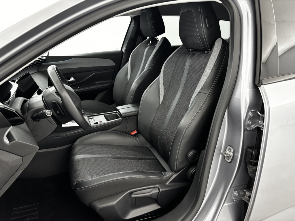 PEUGEOT 308 SW Allure Pack 1.5 BlueHDi130 - ref: 6-2971x249103 - Photo 11