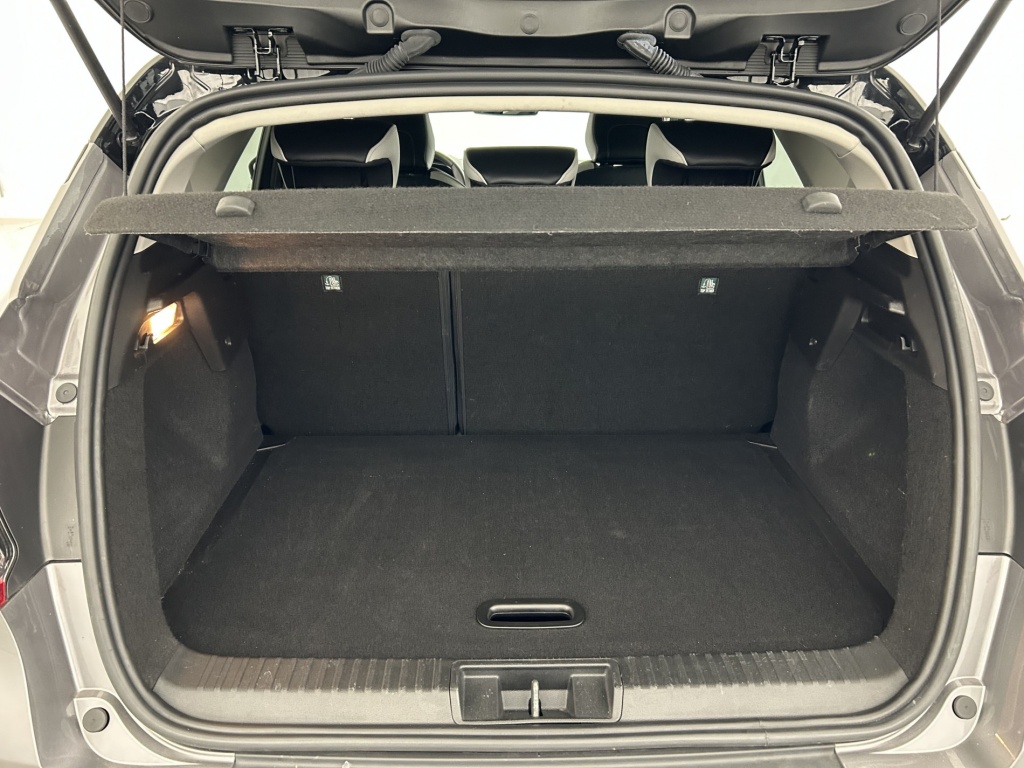 RENAULT Captur Techno fast track mild hybrid 140 - ref: 6-2971x249515 - Photo 9