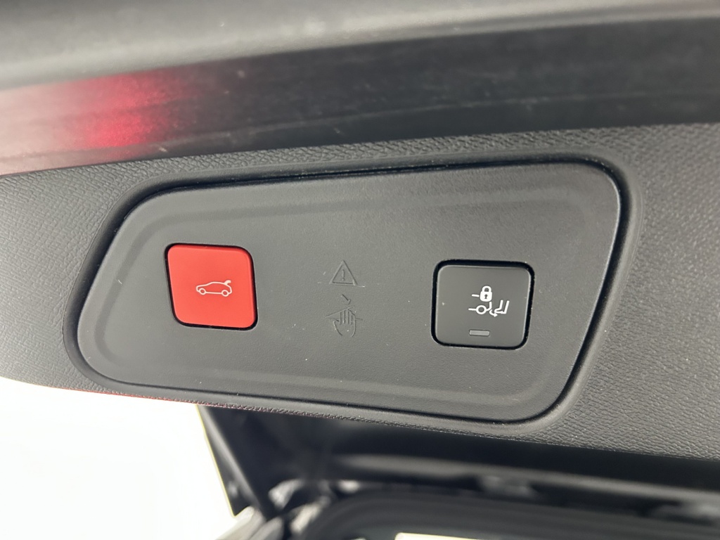 PEUGEOT 3008 GT Pack Hybrid 225 e-EAT8 - ref: 6-2971x249537 - Photo 20