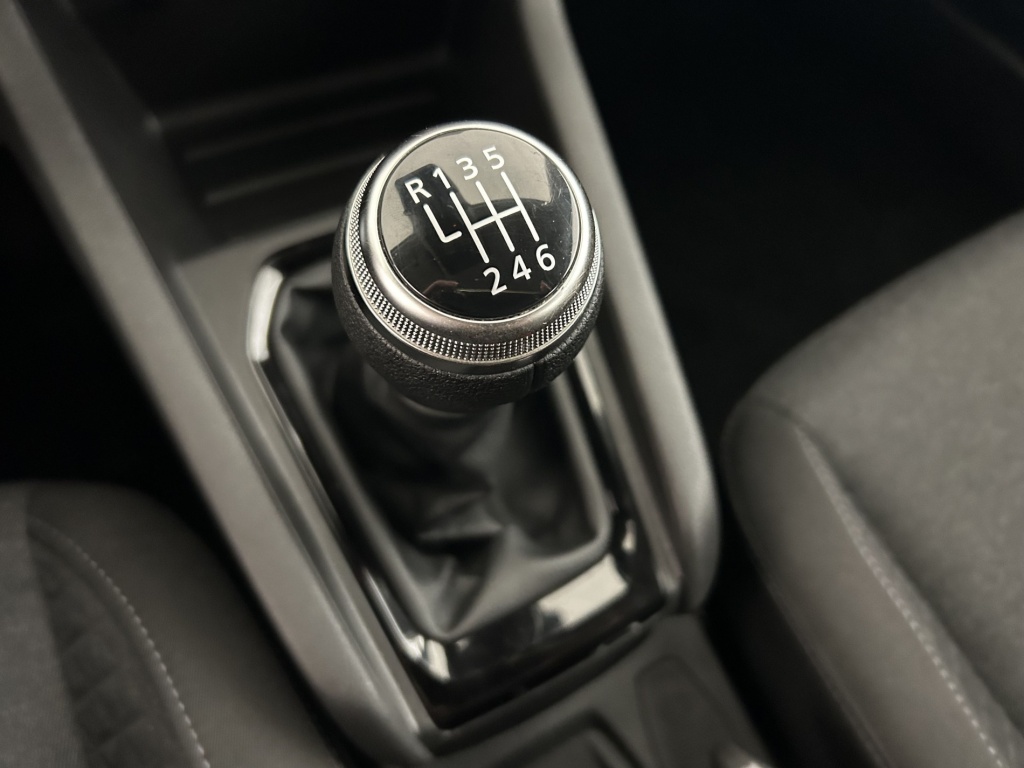 RENAULT Clio Equilibre TCe 90 - ref: 6-2971x249547 - Photo 19