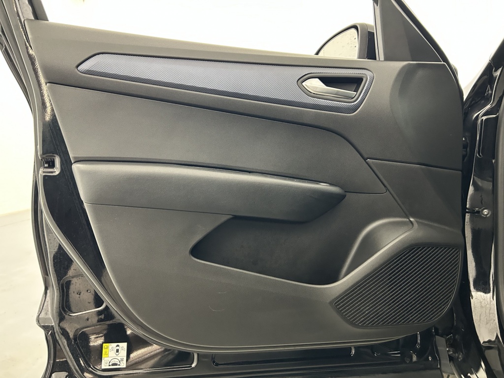 RENAULT Arkana Evolution mild hybrid 140 EDC FAP 22 - ref: 6-2971x249603 - Photo 12