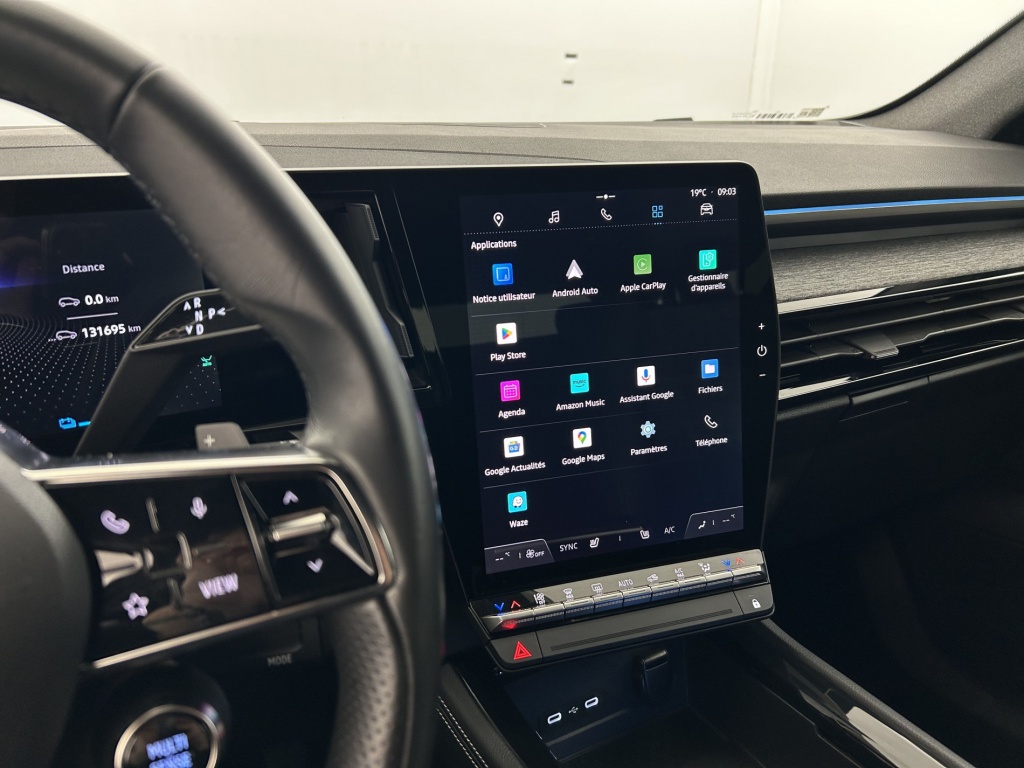 RENAULT Austral Techno E-Tech hybrid 200 - ref: 6-2971x250239 - Photo 18