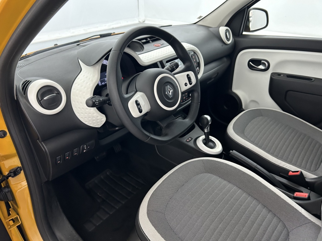 RENAULT Twingo Equilibre III E-Tech - ref: 6-2971x250254 - Photo 14