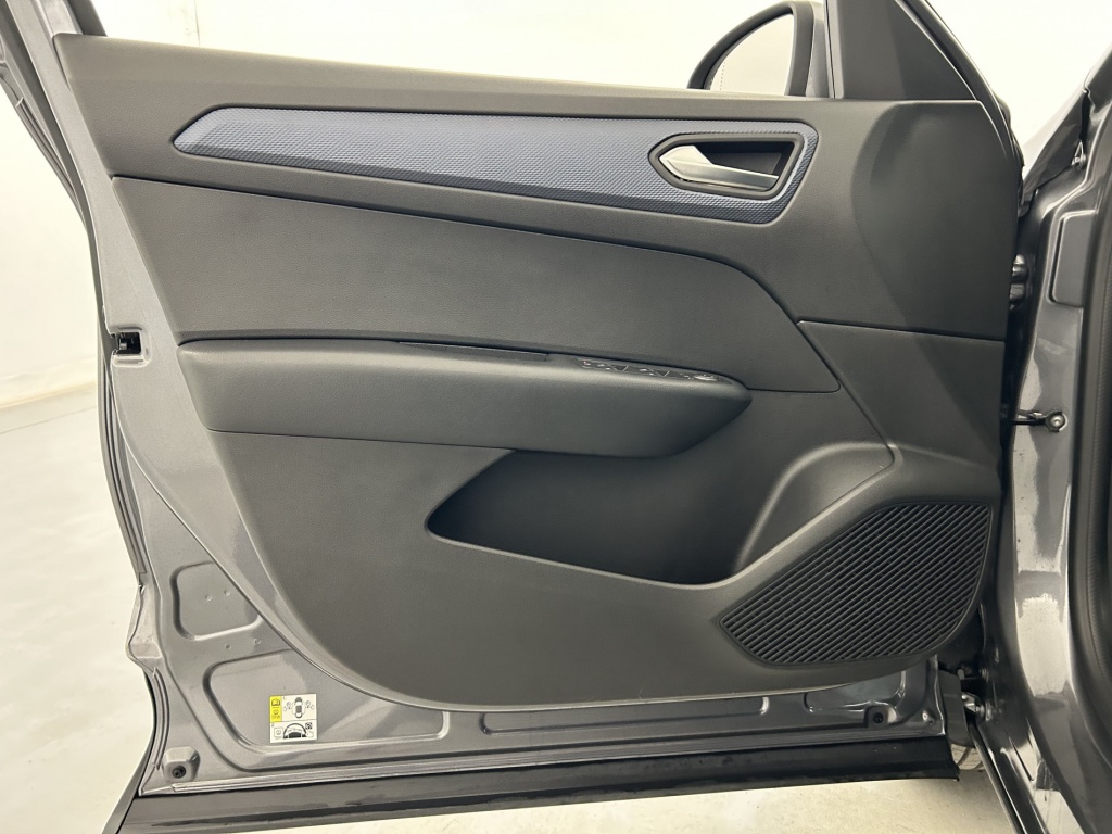 RENAULT Arkana Evolution mild hybrid 140 EDC FAP 22 - ref: 6-2971x250257 - Photo 12