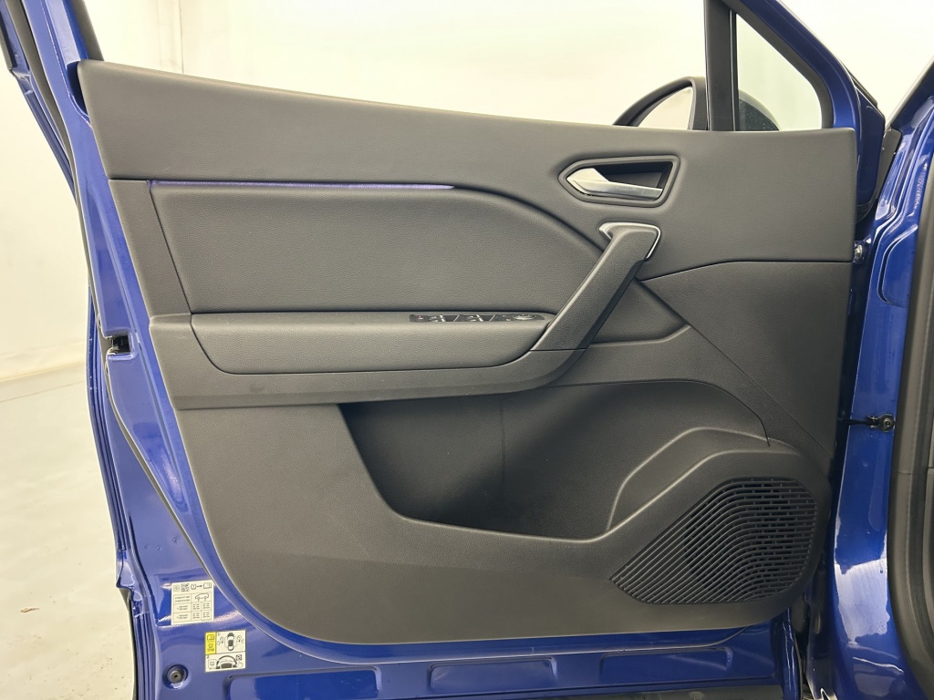 RENAULT Captur Intens E-Tech Plug-in 160 21 - ref: 6-2971x250462 - Photo 12