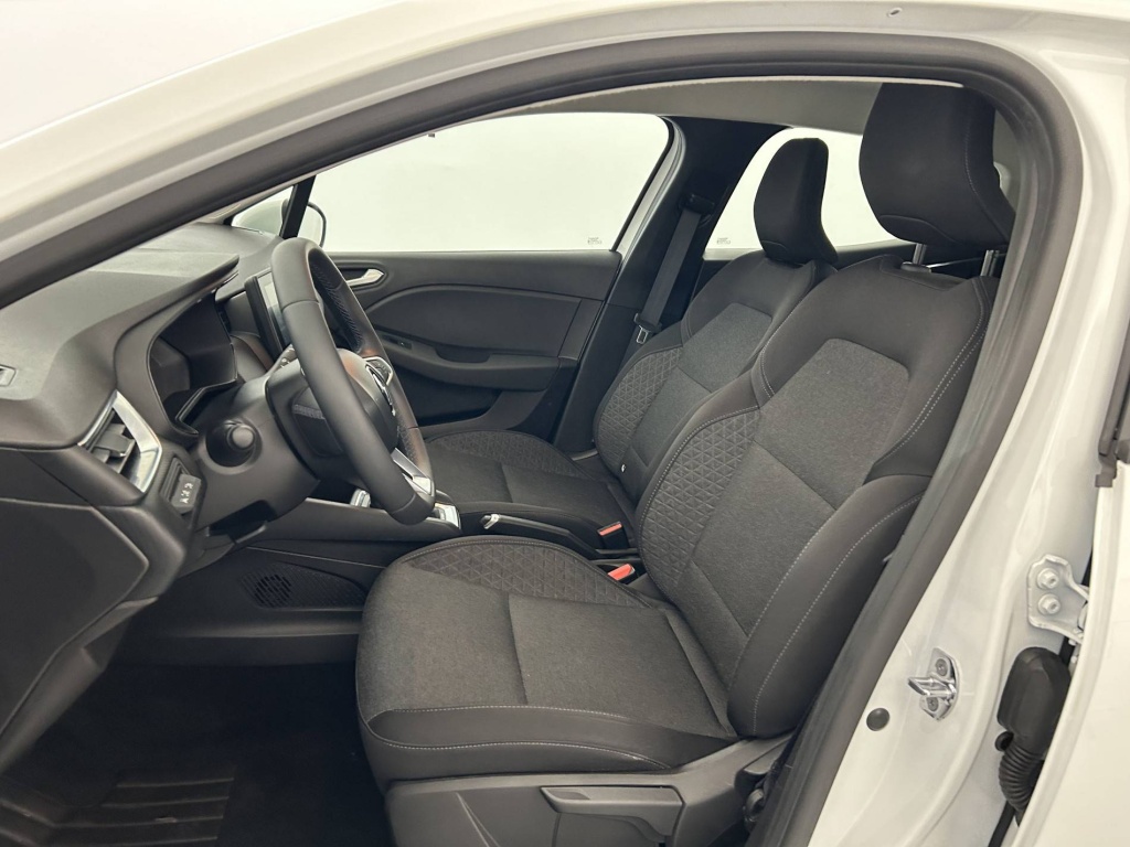 RENAULT Clio BUSINESS REVERSIBLE E-TECH 140 21 - ref: 6-2971x251026 - Photo 11