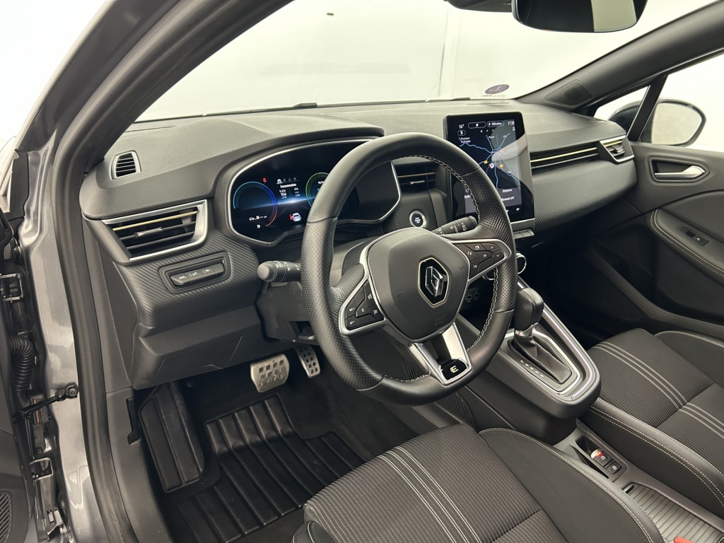 RENAULT Clio Engineered E-Tech full hybrid 145 - ref: 6-2971x251052 - Photo 14