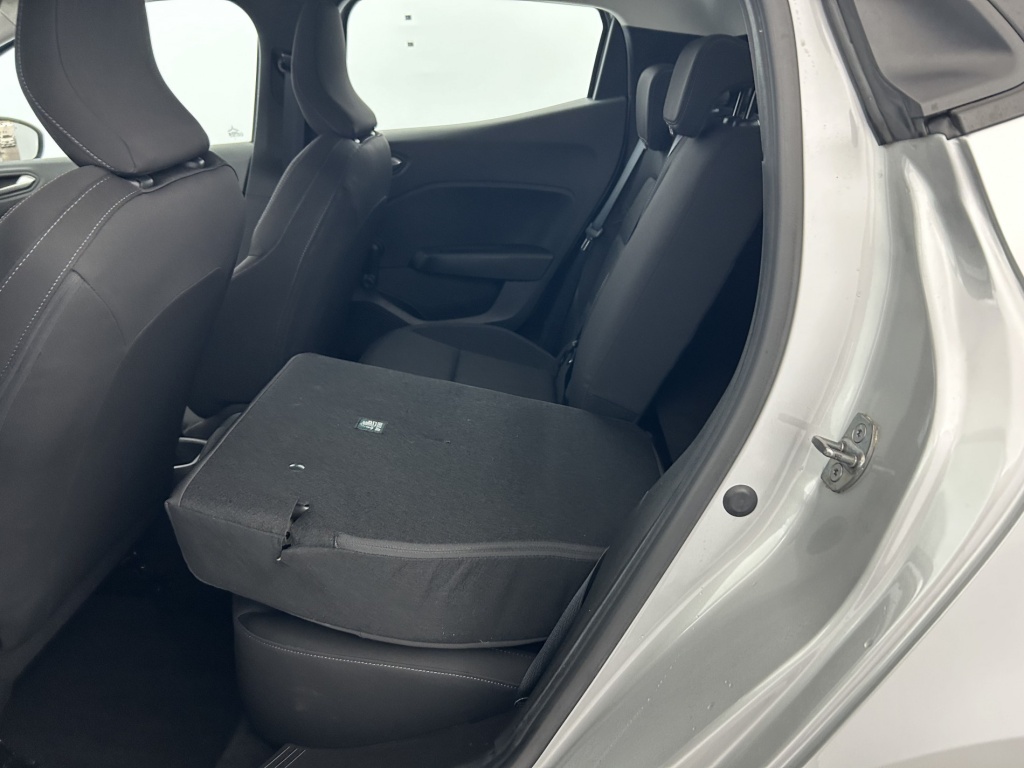 RENAULT Clio Equilibre TCe 90 - ref: 6-2971x251085 - Photo 11