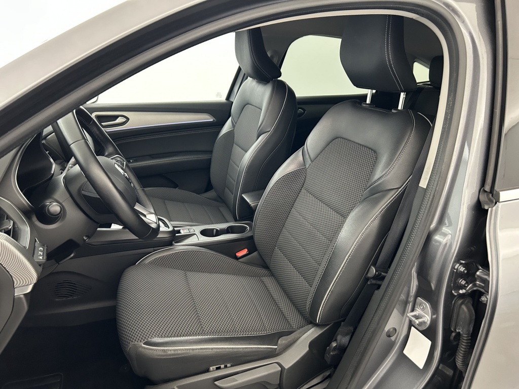 RENAULT Arkana Intens E-Tech 145 21B - ref: 6-2971x251349 - Photo 13