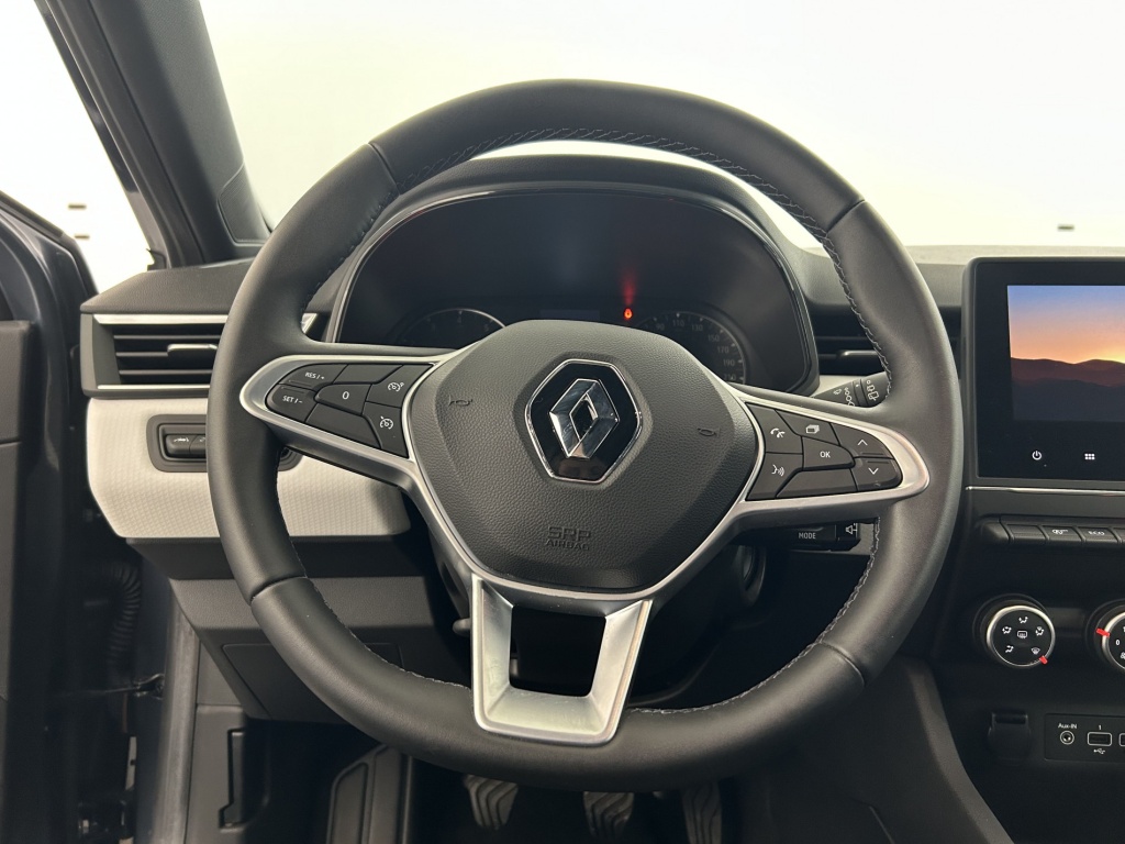 RENAULT Clio Limited TCe 90 21 - ref: 6-2971x251639 - Photo 15