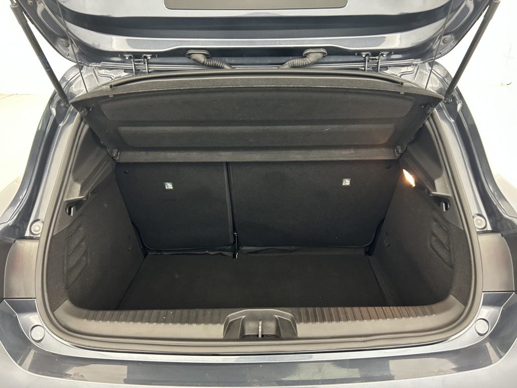 RENAULT Clio Limited TCe 90 21 - ref: 6-2971x251639 - Photo 9