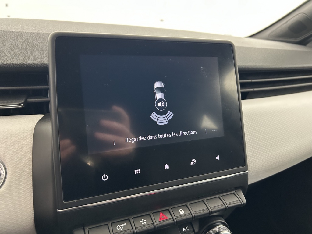 RENAULT Clio Intens TCe 90 21N - ref: 6-2971x251926 - Photo 19