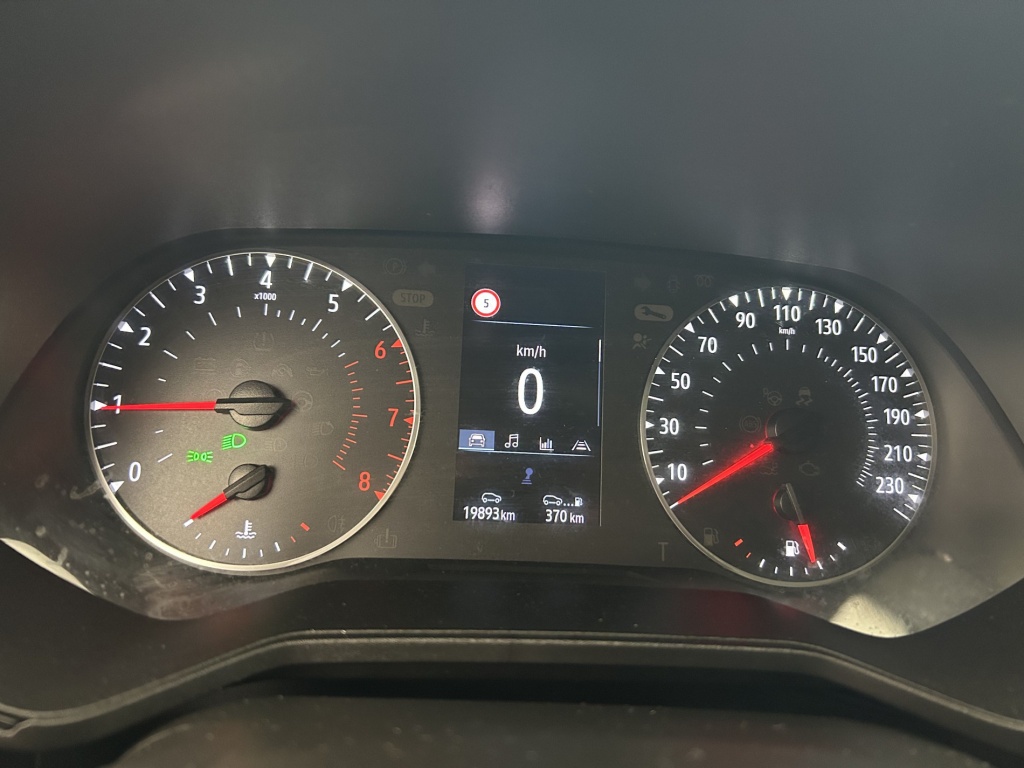 RENAULT Clio Equilibre TCe 90 - ref: 6-2971x252342 - Photo 17