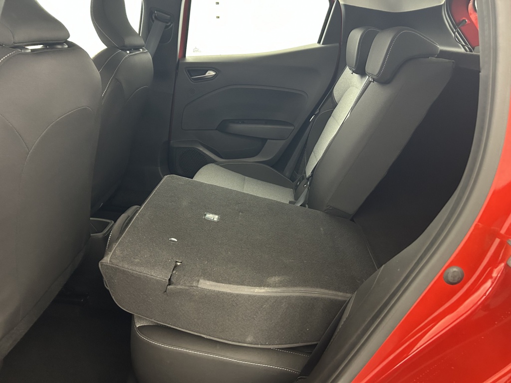 RENAULT Clio Evolution E-Tech full hybrid 145 ch GSR2 - ref: 6-2971x252421 - Photo 11