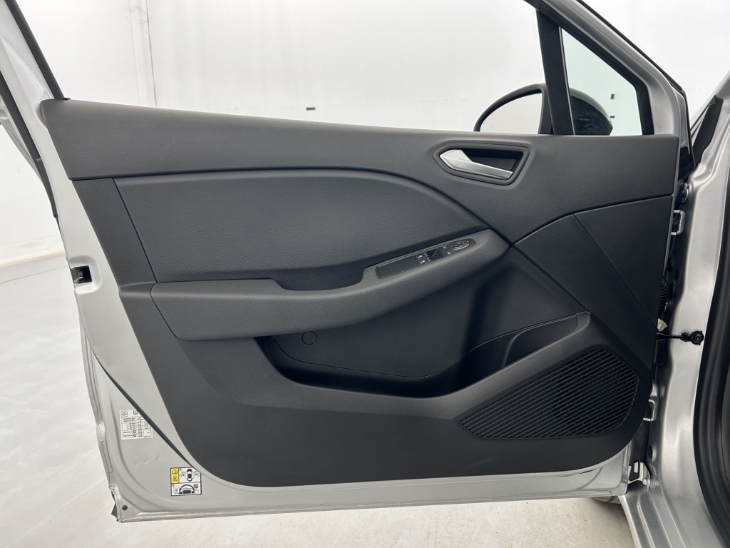 RENAULT Clio Equilibre TCe 90 - ref: 6-2971x252457 - Photo 12