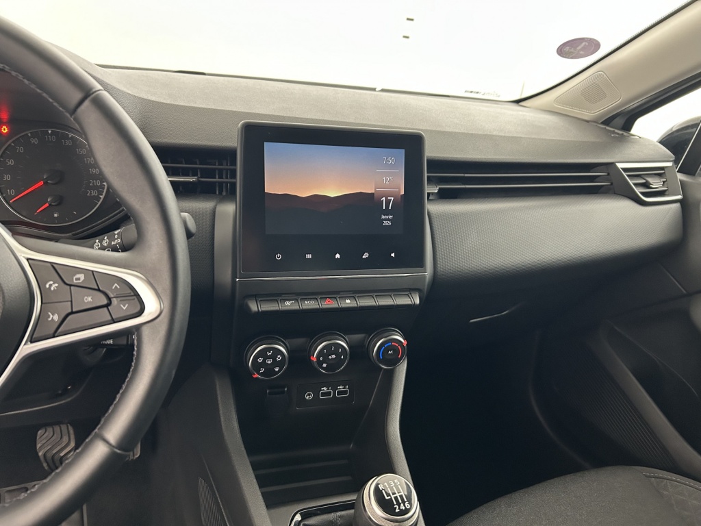 RENAULT Clio Equilibre TCe 90 - ref: 6-2971x252457 - Photo 18