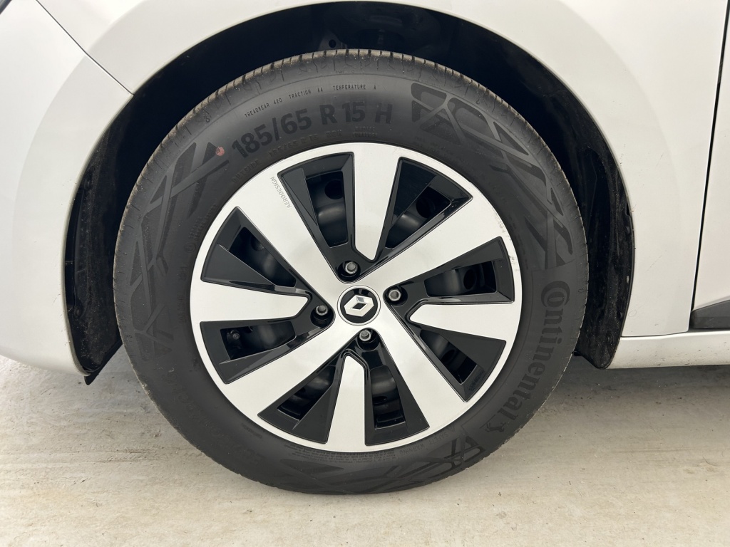 RENAULT Clio Equilibre TCe 90 - ref: 6-2971x252457 - Photo 20