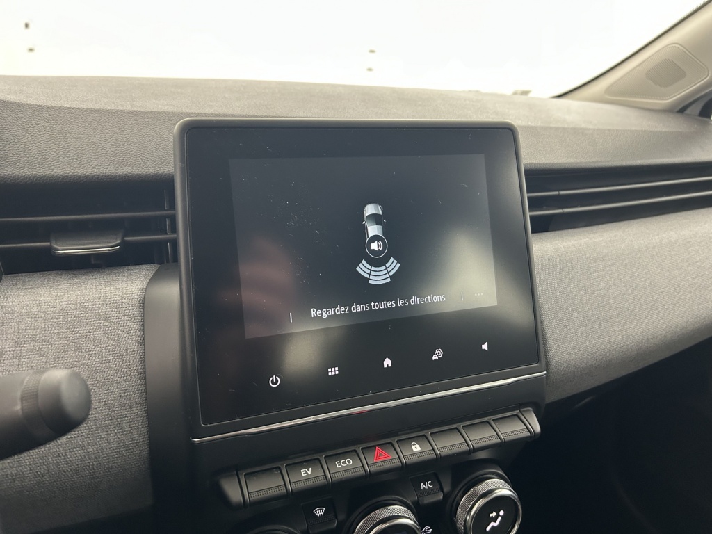 RENAULT Clio Evolution E-Tech full hybrid 145 ch GSR2 - ref: 6-2971x253482 - Photo 20