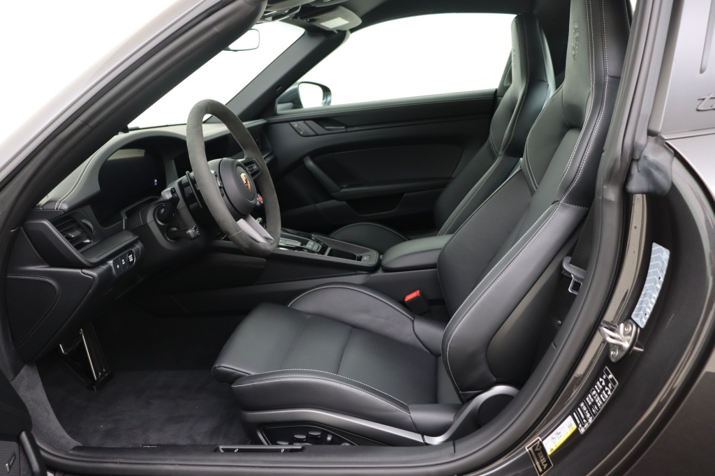 PORSCHE 911 Targa 4 GTS - PTS Color 3,6 485 hp PDK - ref: 7-20648 - Photo 13