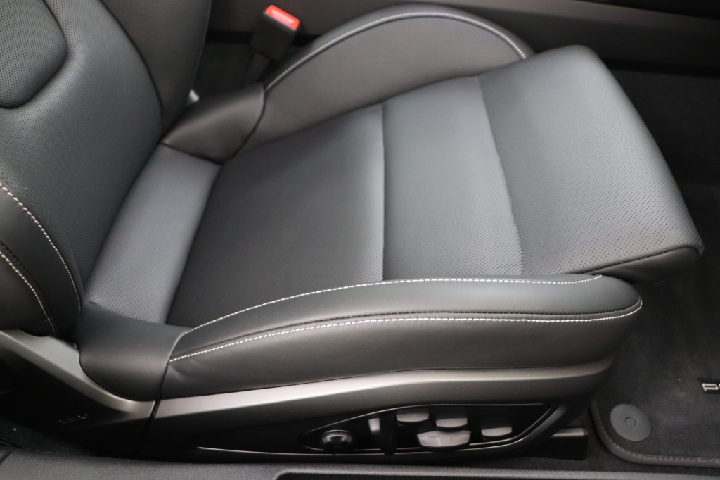 PORSCHE 911 Targa 4 GTS - PTS Color 3,6 485 hp PDK - ref: 7-20648 - Photo 17