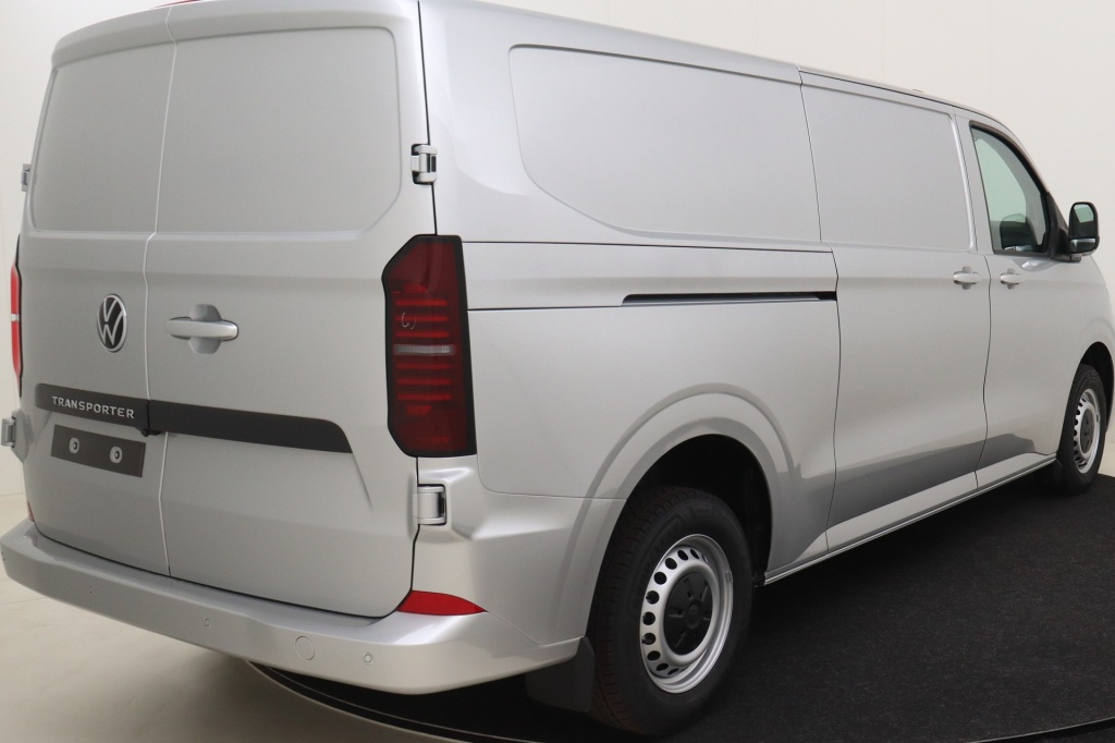 VOLKSWAGEN Transporter T7 LWB 3,1t 2.0 TDI DSG 170 hp - ref: 7-27124 - Photo 7