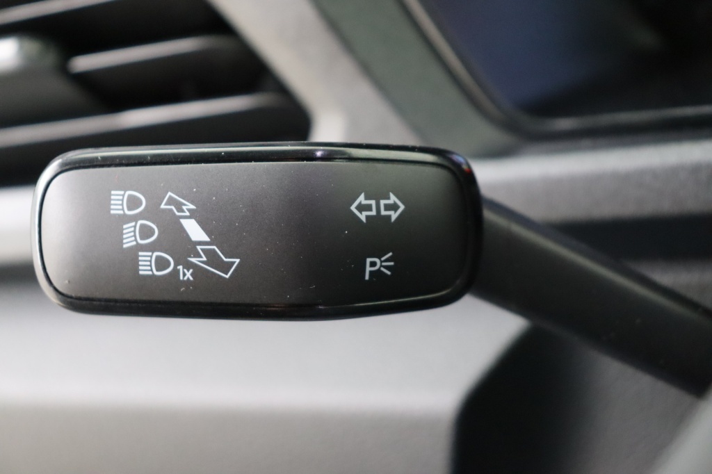 VOLKSWAGEN Caddy Cargo Maxi LWB 2.0 TDI 122 hp DSG7 - ref: 7-30195 - Photo 19