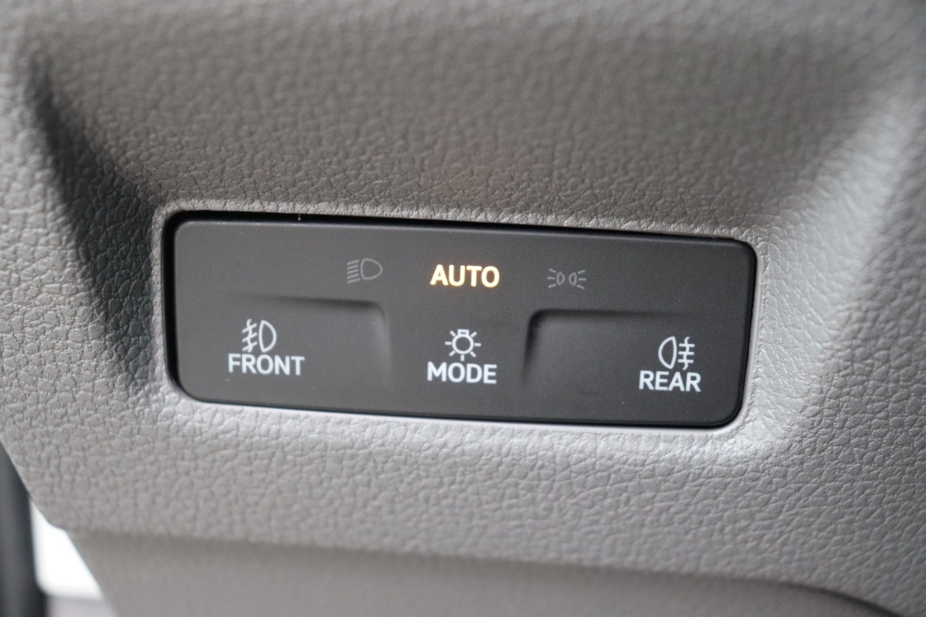 VOLKSWAGEN Crafter 35 Fourgon L3H2 3640mm 2.0 TDI 177 hp Aut. - ref: 7-30347 - Photo 16