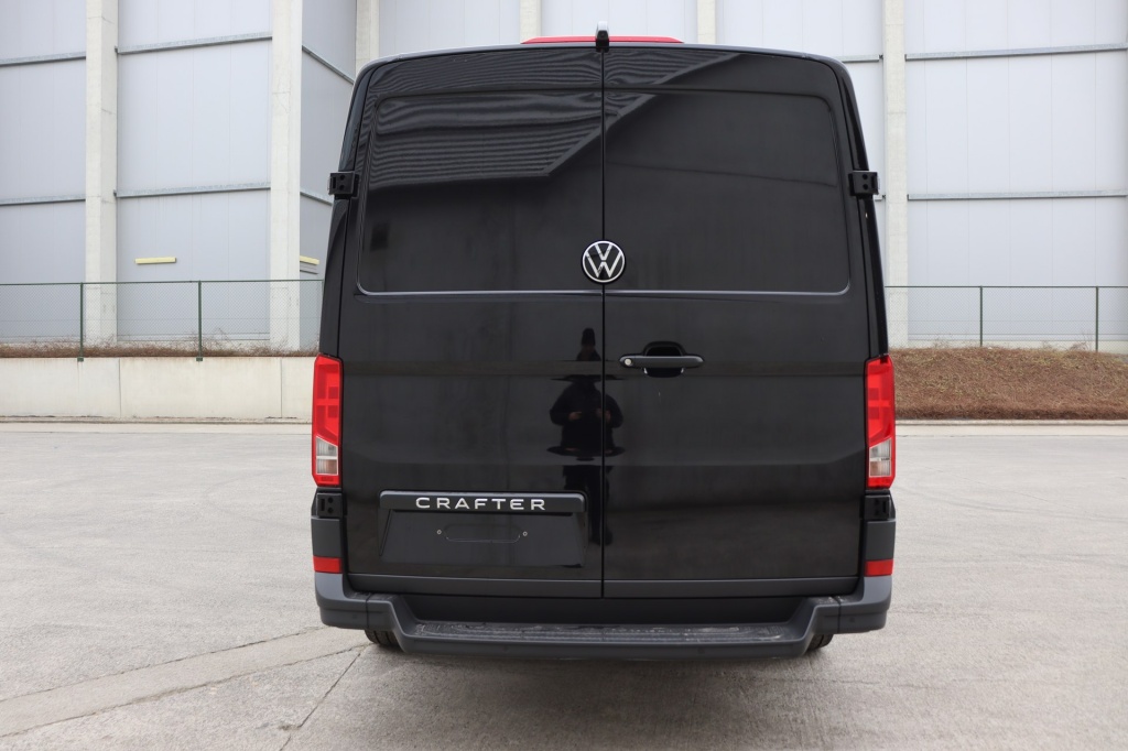 VOLKSWAGEN Crafter 35 Fourgon L3H2 3640mm 2.0 TDI 177 hp Aut. - ref: 7-30347 - Photo 6