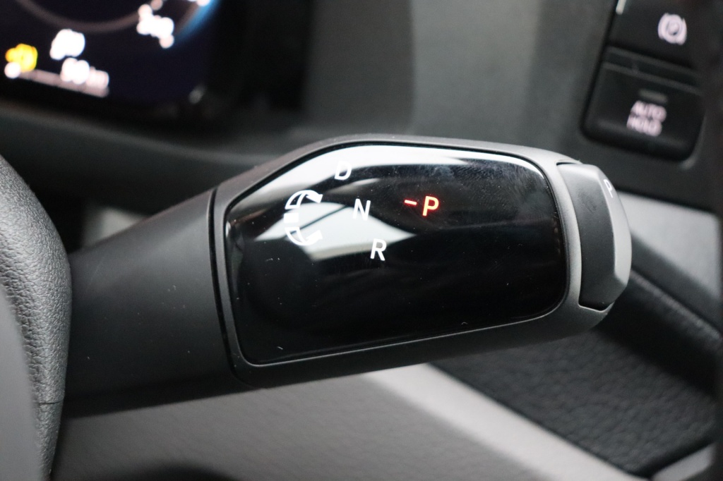 VOLKSWAGEN Crafter 35 Fourgon L5H3 4490 mm 2.0 TDI 177 hp Aut. - ref: 7-30361 - Photo 19