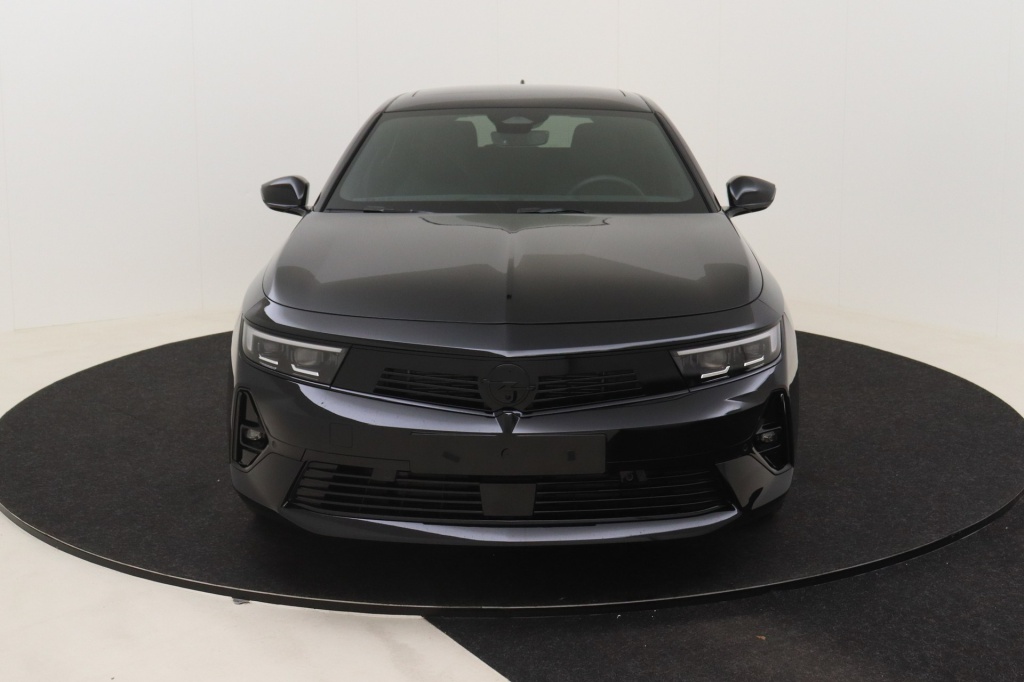 OPEL Astra ST Ultimate 1.6T PHEV 180 hp S/S e-AT8 - ref: 7-34246 - Photo 2