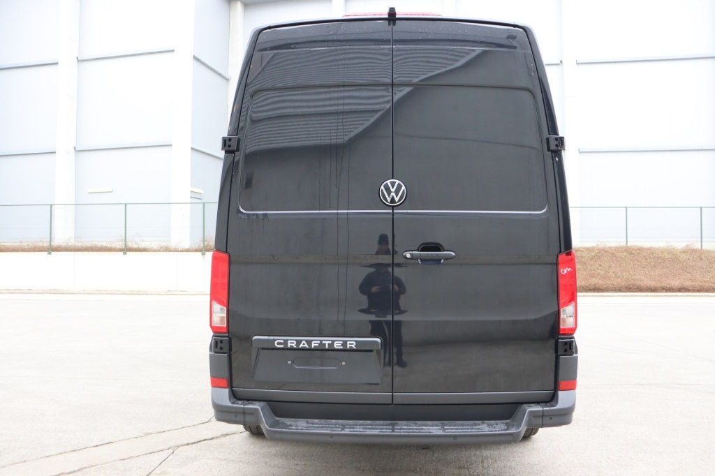 VOLKSWAGEN Crafter 35 Fourgon L4H3 4490 mm 2.0 TDI 177 hp AT8 - ref: 7-35569 - Photo 6