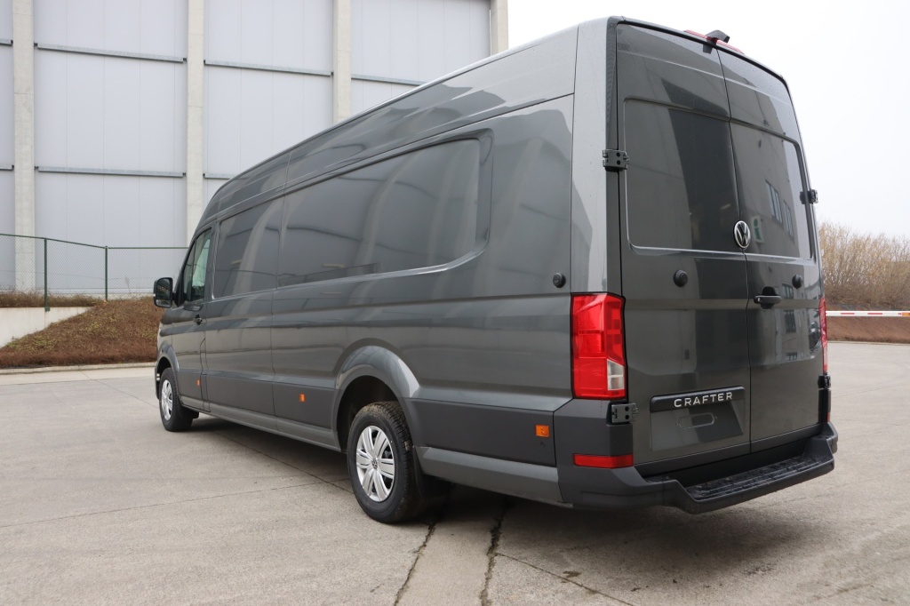 VOLKSWAGEN Crafter 35 Fourgon L5H3 4490 mm 2.0 TDI 177 hp AT8 - ref: 7-35578 - Photo 5