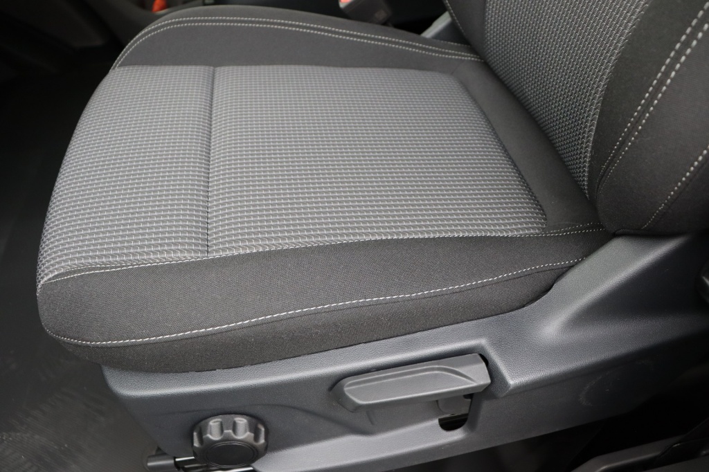 VOLKSWAGEN Transporter T7 Fourgon 3100 mm 2.0 TDI 150 hp Aut. - ref: 7-37340 - Photo 16