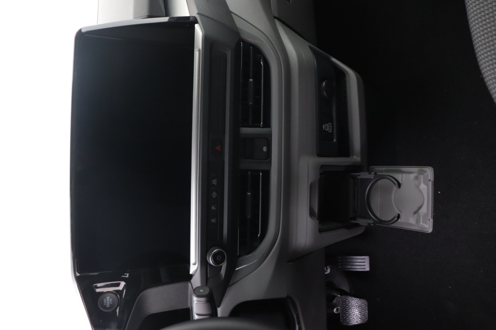 VOLKSWAGEN Transporter T7 Double cabine 3500 mm 2,0 TDI 170 hp Aut. - ref: 7-37791 - Photo 12