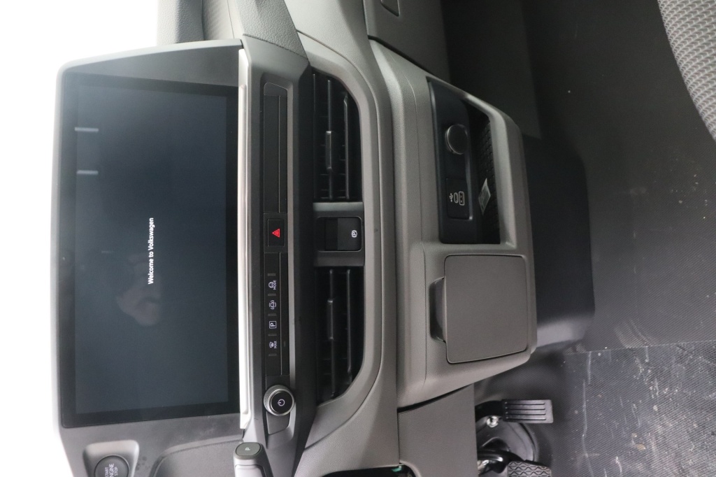 VOLKSWAGEN Transporter T7 Fourgon 3100 mm 2,0 TDI 150 hp Aut. - ref: 7-37799 - Photo 12